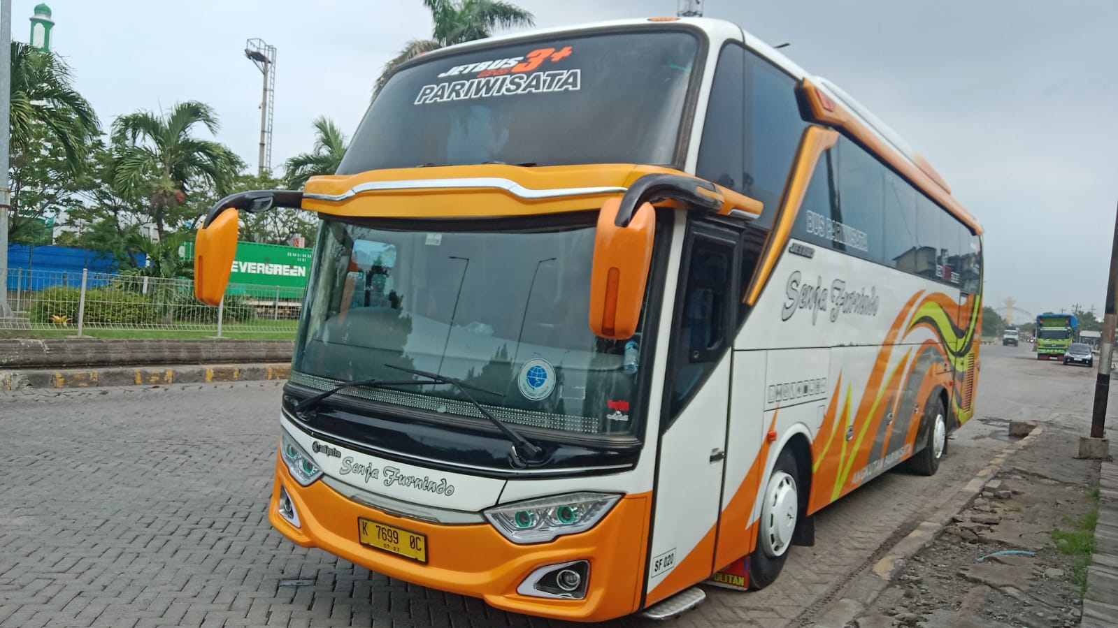 Tips Memilih Sewa Bus Pariwisata Jakarta
